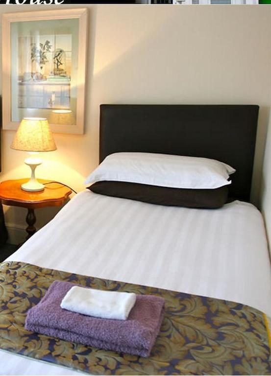 Melrose Guest House Дуглас Номер фото