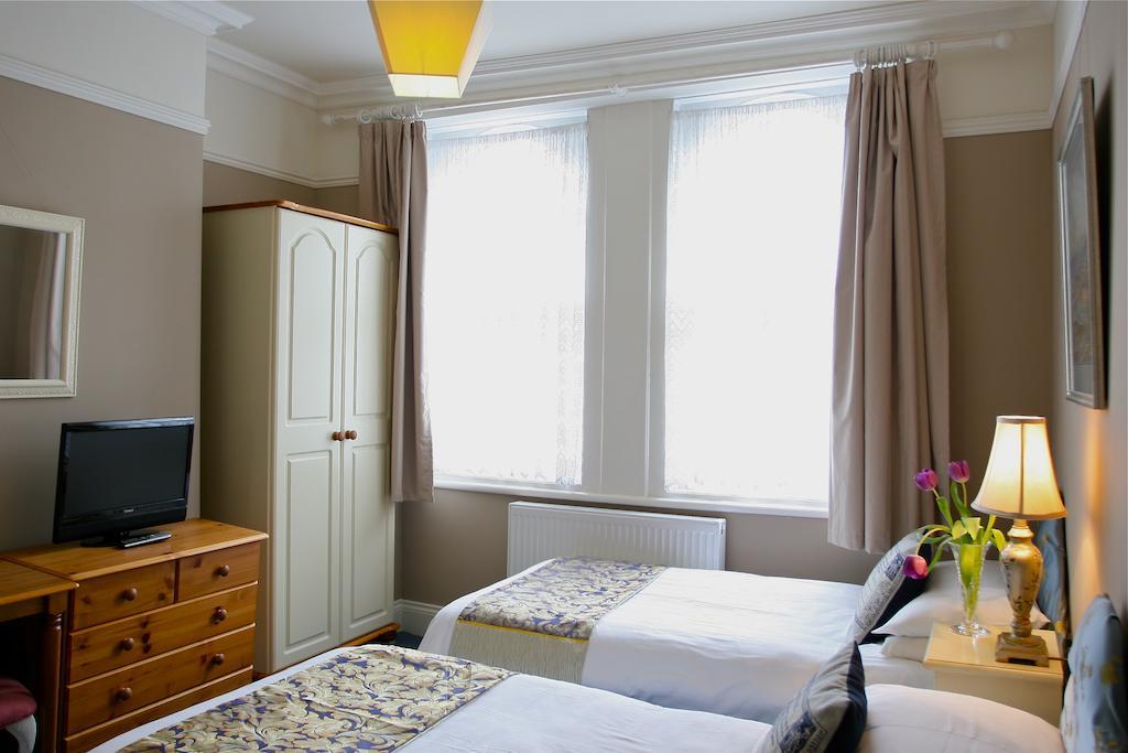 Melrose Guest House Дуглас Номер фото