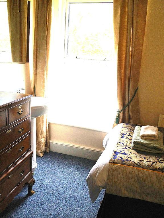 Melrose Guest House Дуглас Номер фото